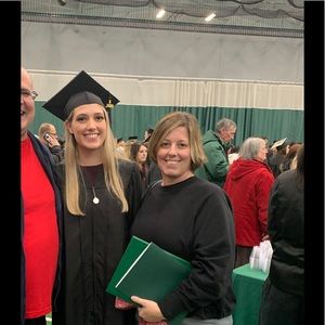 Meet your Posher, Lisa